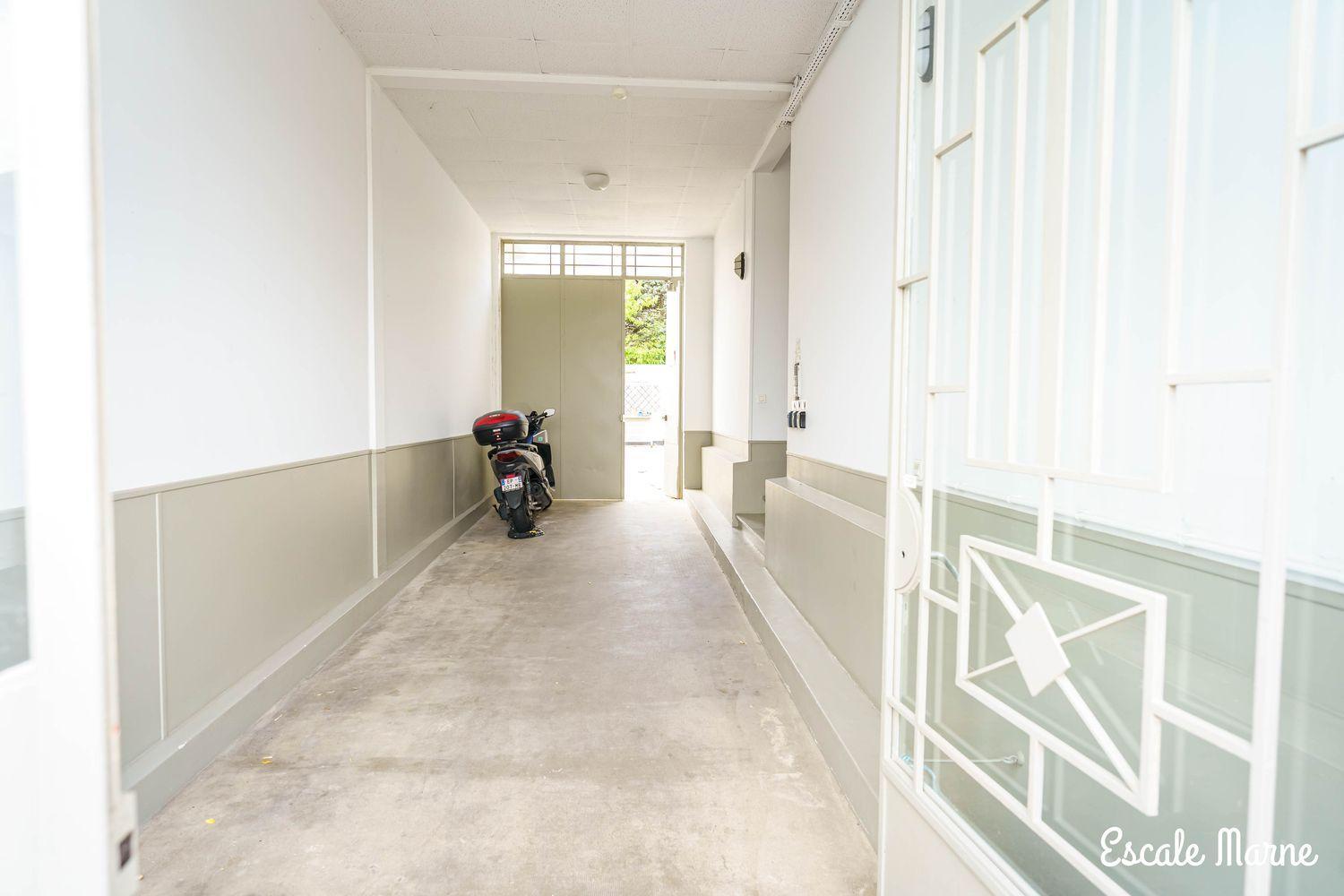 Parking Rue Gratuit - 20 Pourcent Sur Escale-Marne,Fr - De 1 A 4 Personnes - 10Mn A Pied Metro 8 - Rer A, Cuisine Equipee, Grand Lit Haut De Gamme, Matelas Eve Sleep 160X200, Lave Linge, 1Er Etage Apartment เมซง-อัลฟอร์ ภายนอก รูปภาพ